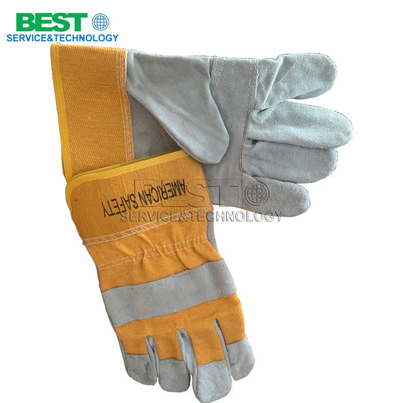 Cotton work gloves used in warehouse, construction, and logistics operations