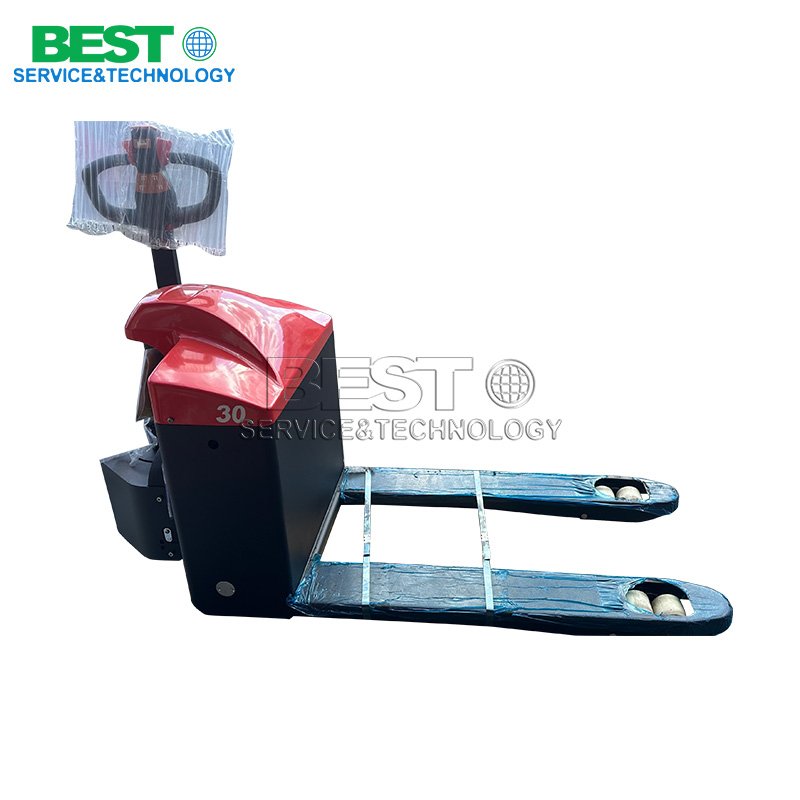 Electric pallet truck with battery system for industrial warehouse use