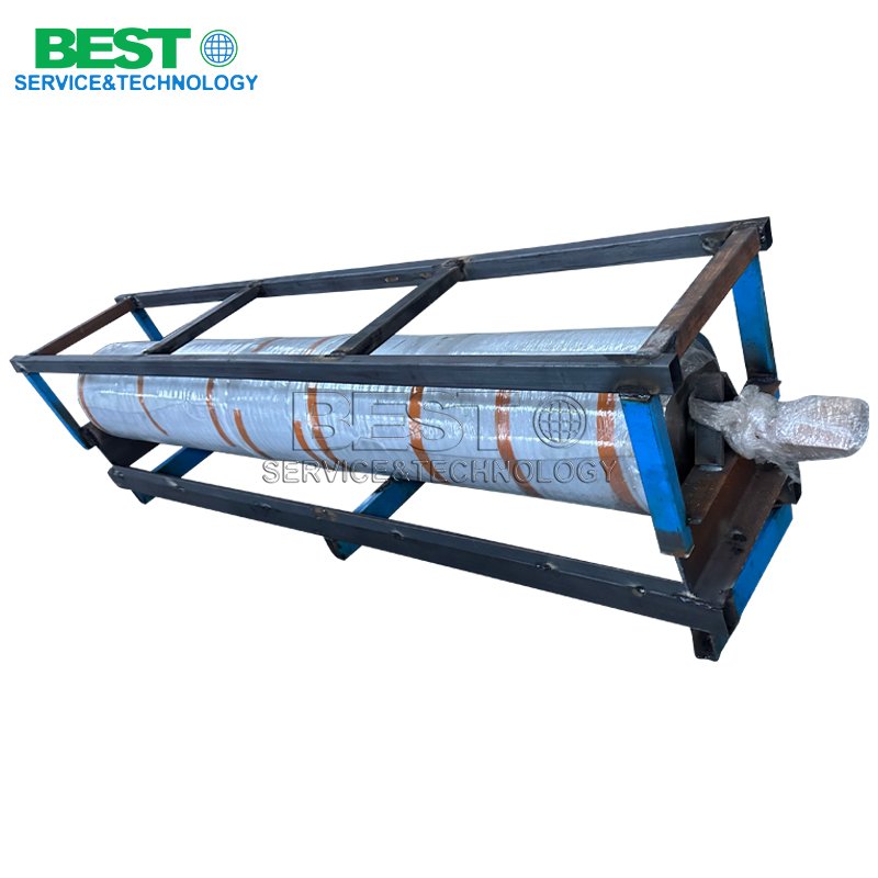 Glue roller installed in plywood glue spreader for even veneer glue application