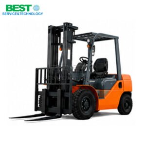 diesel forklift heavy duty industrial lifting equipment construction site truck